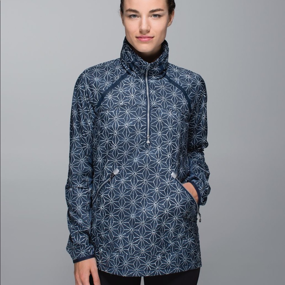 Lululemon Miss Misty Pullover